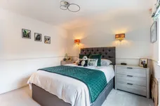 Swan Close Rickmansworth WD3 photo 10