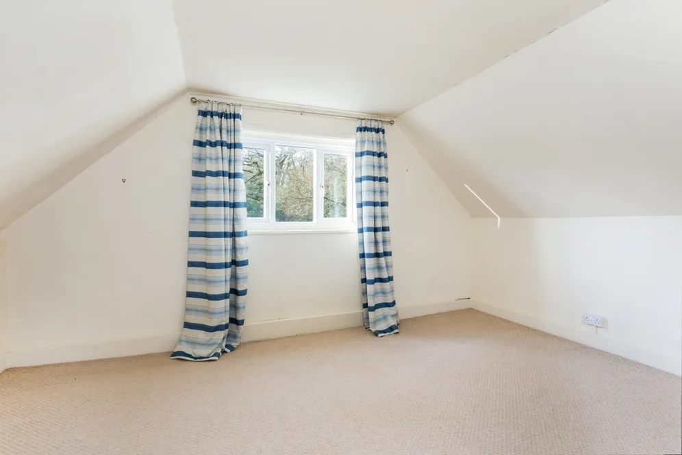 Bagmore Lane Herriard RG25 photo 13