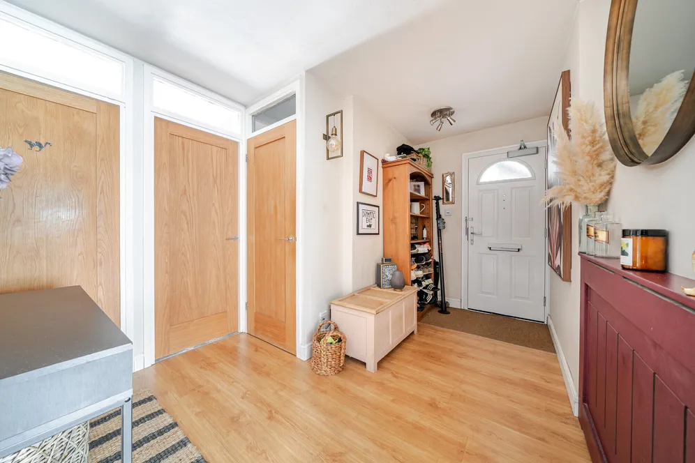 Hickling Way, Harpenden, AL5 photo 10