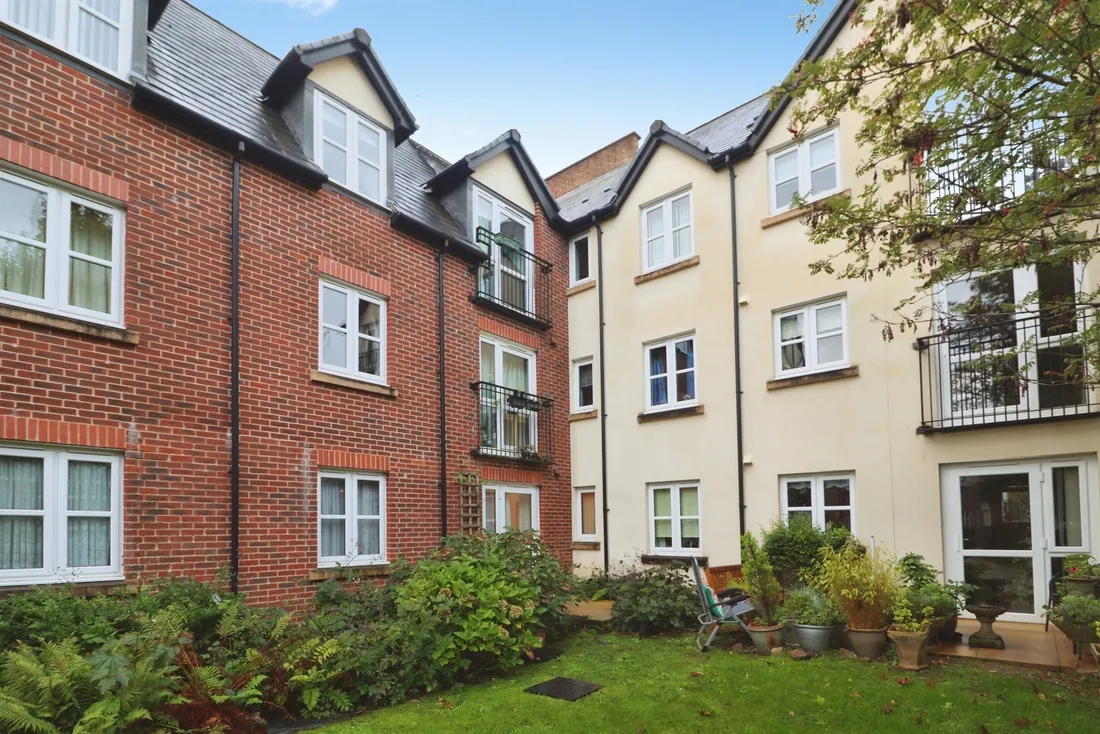 Property photo 11