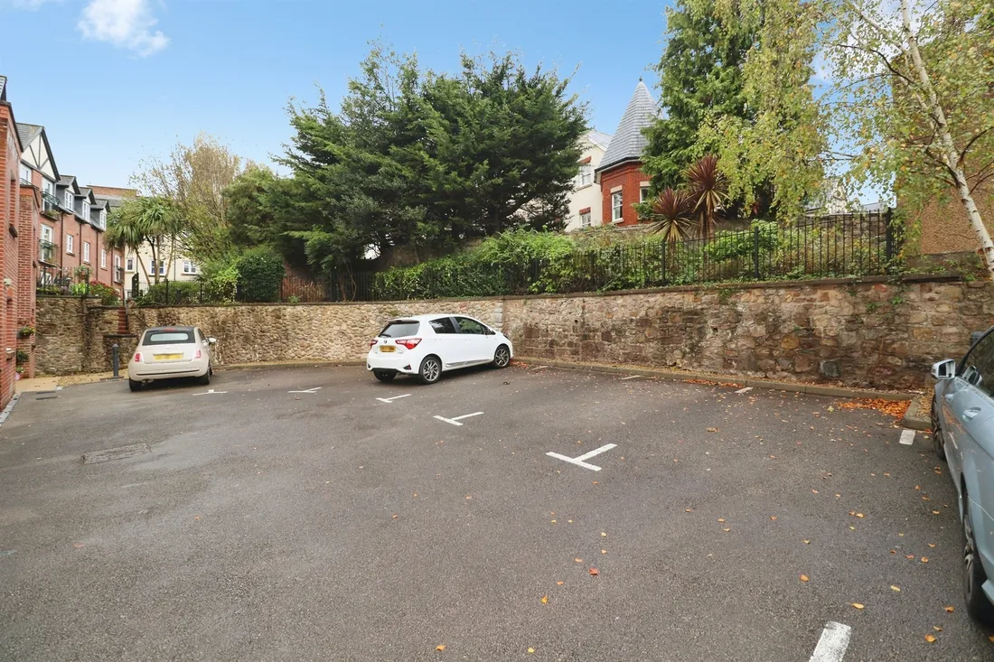Property photo 13