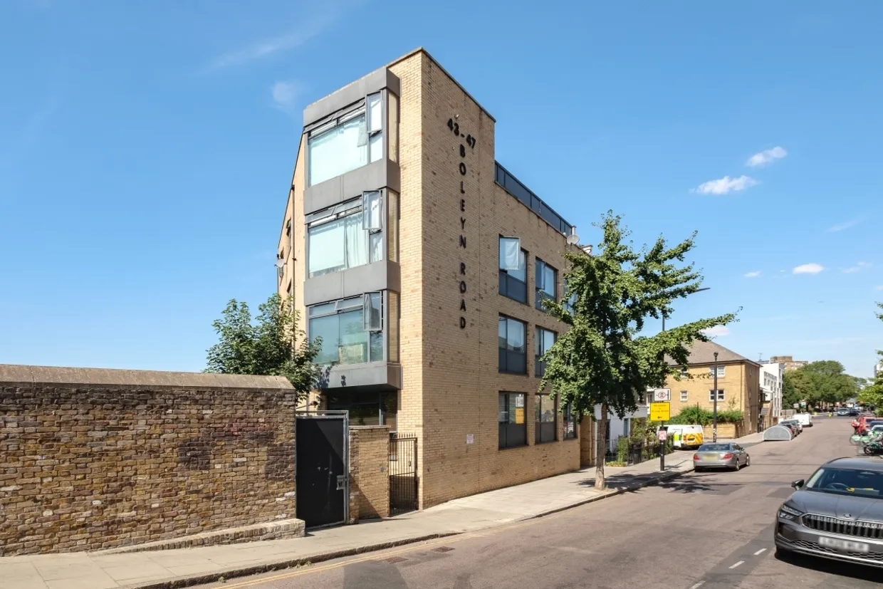 Boleyn Road London N16 photo 2