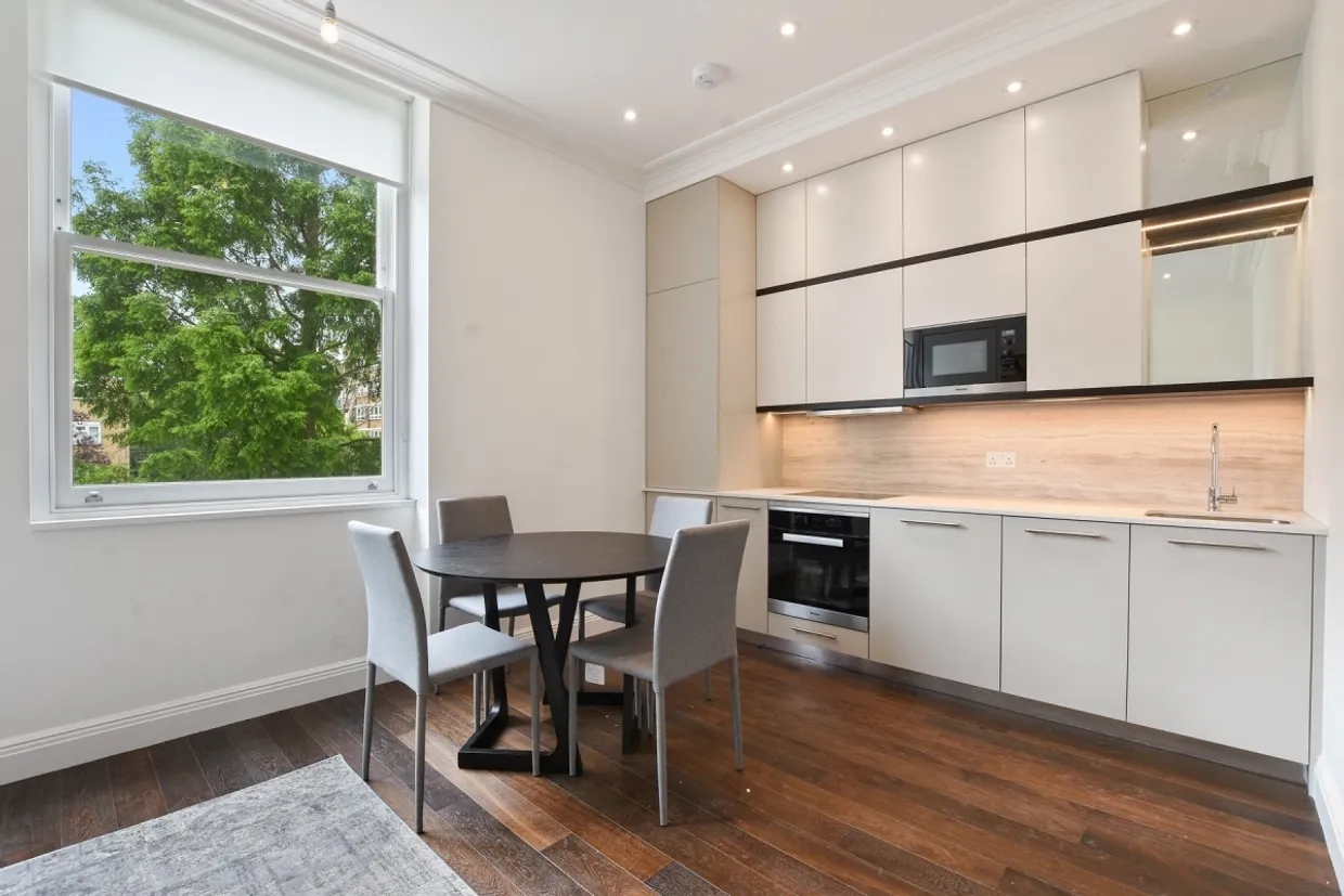Cuthbert Street Paddington W2 photo 3