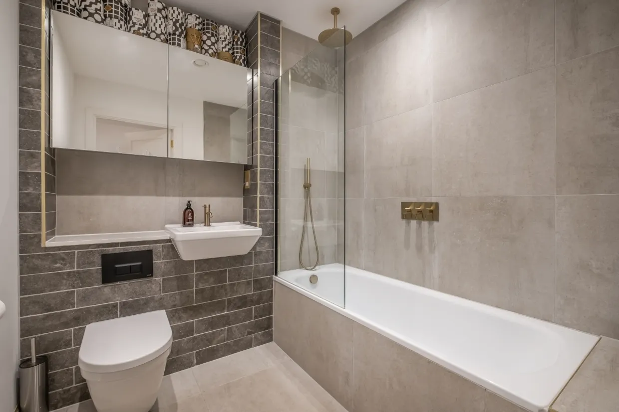 7 Garratt Apartments photo 3