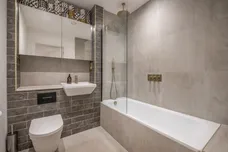 7 Garratt Apartments photo 3