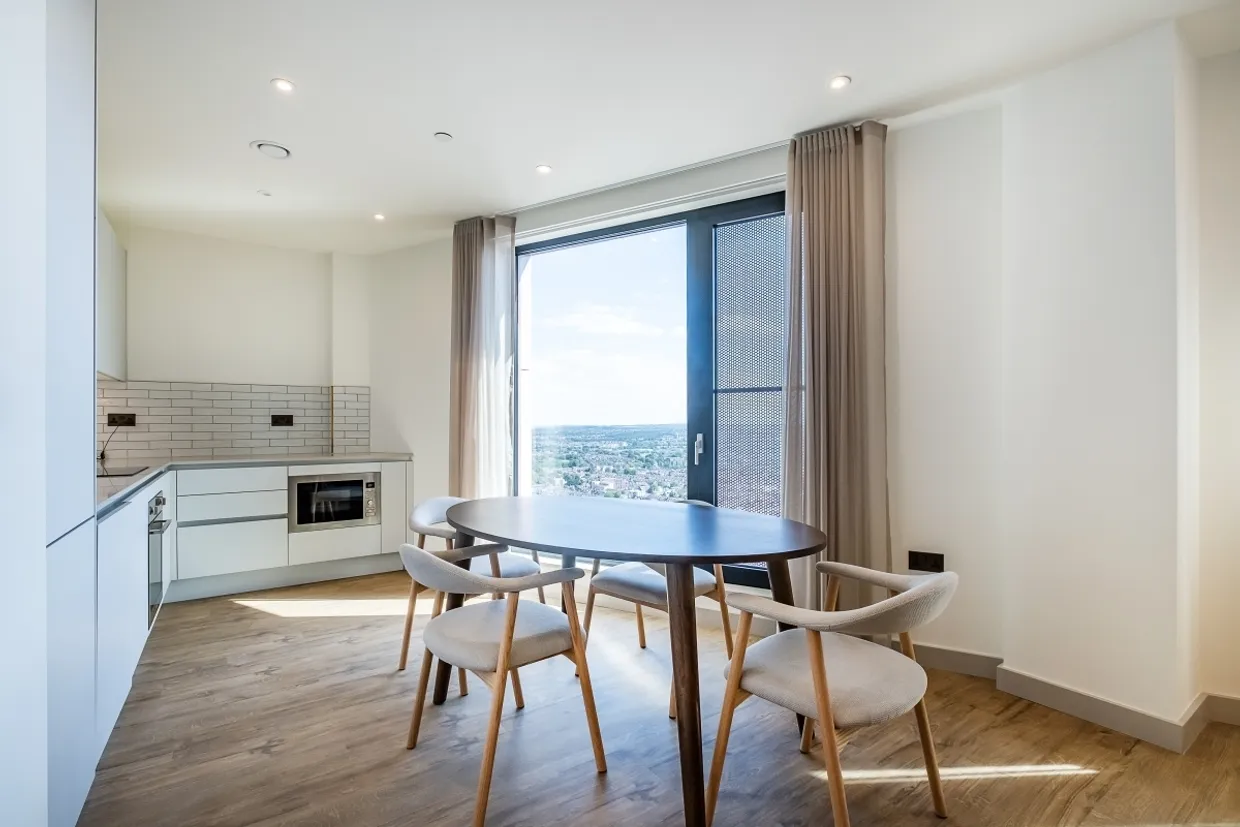 The Eades, 11 Selborne Road London E17 photo 4