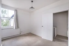 Atheldene Road London SW18 photo 8