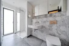 Oakhill, Esher KT10 photo 18