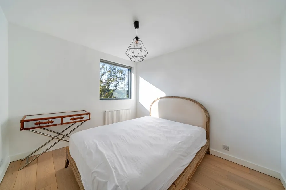 Oakhill, Esher KT10 photo 22