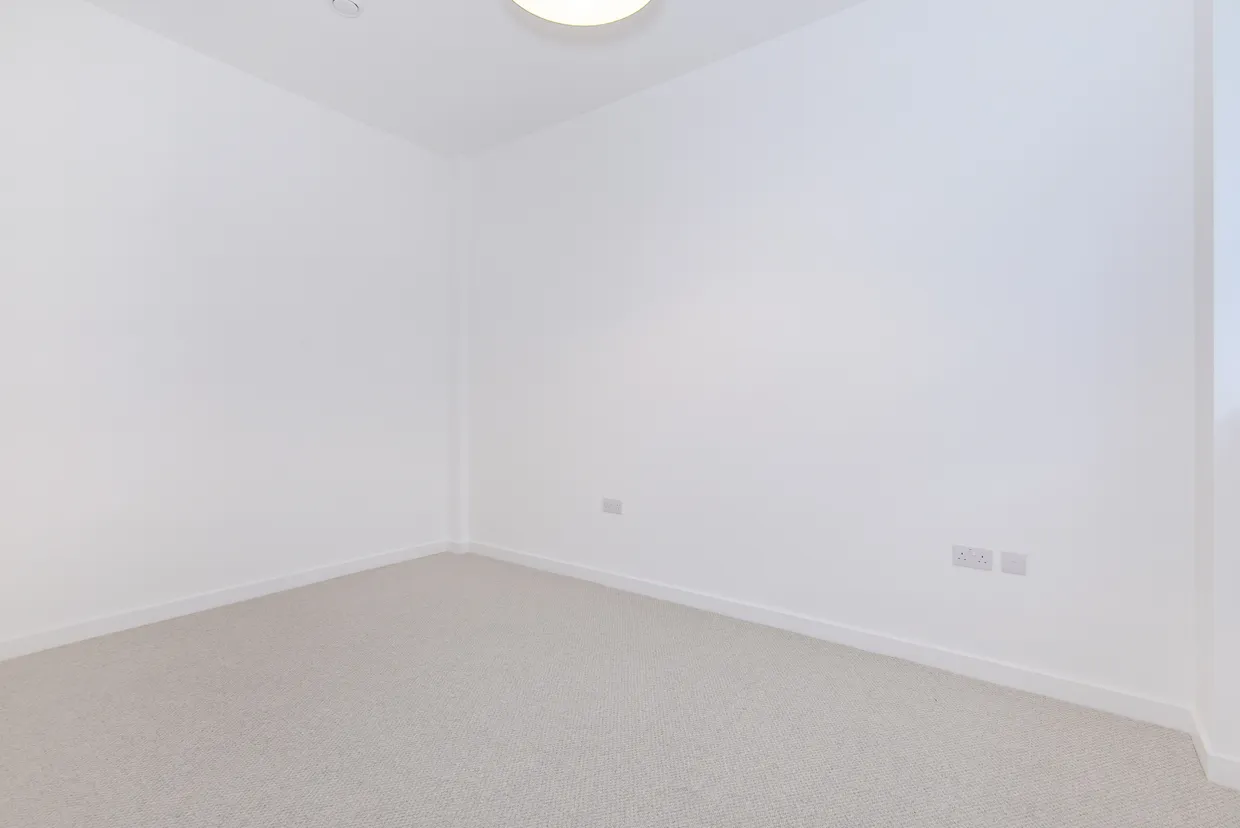 Whippendell Road, Watford, WD18 photo 6