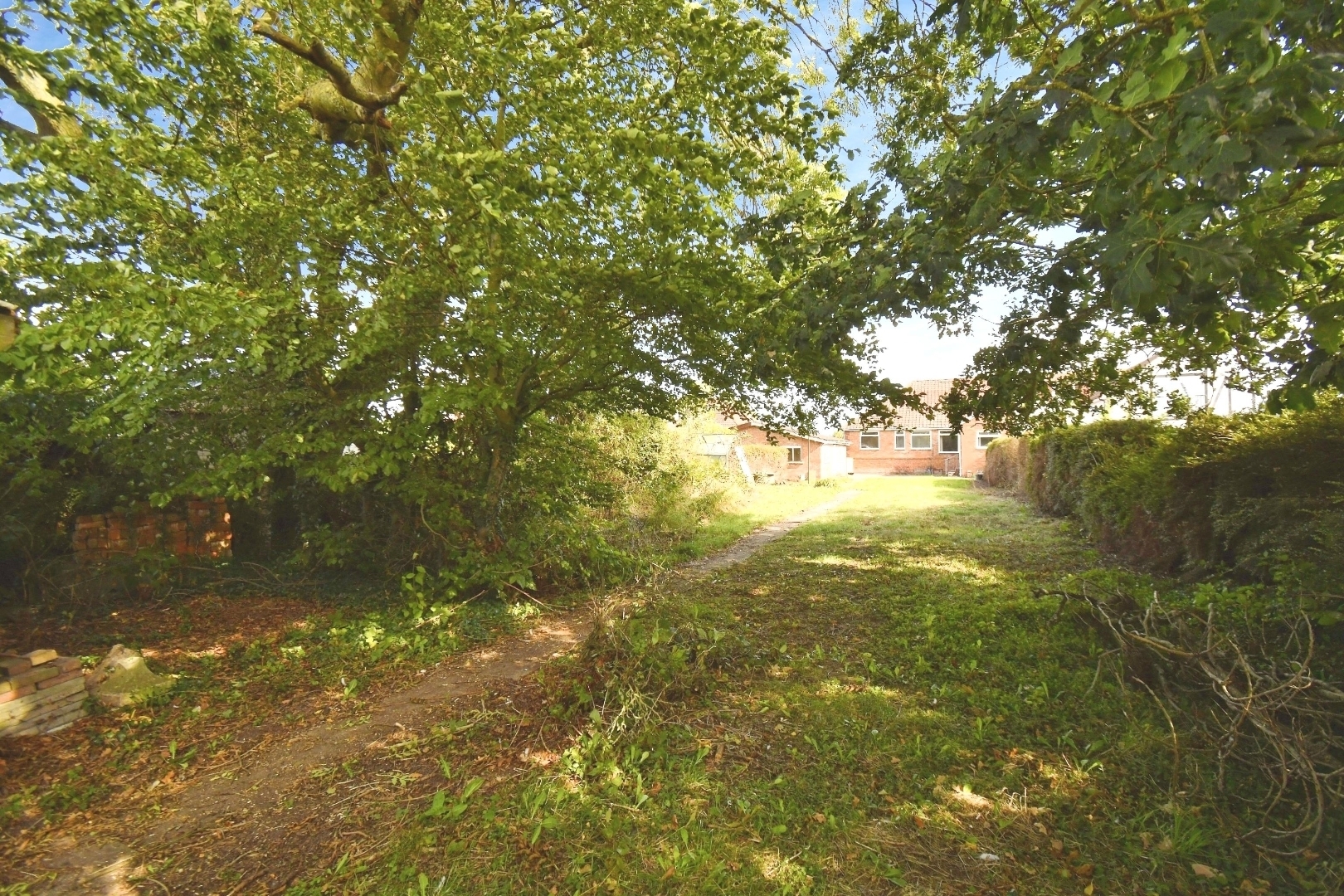 Bridge Bungalows, Burstwick Image 17