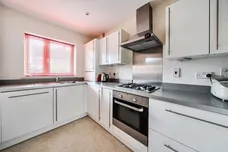 Hanbury Lane, Haywards Heath, RH16 photo 3