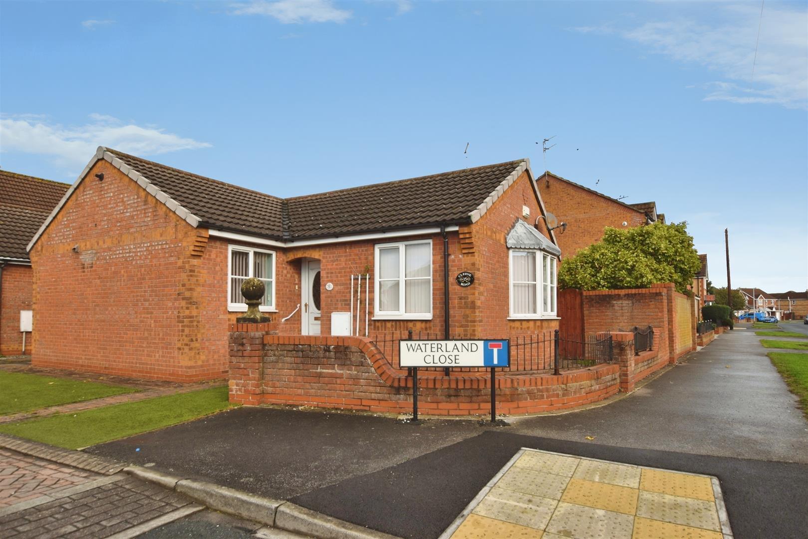 Cleeve Road Image 1
