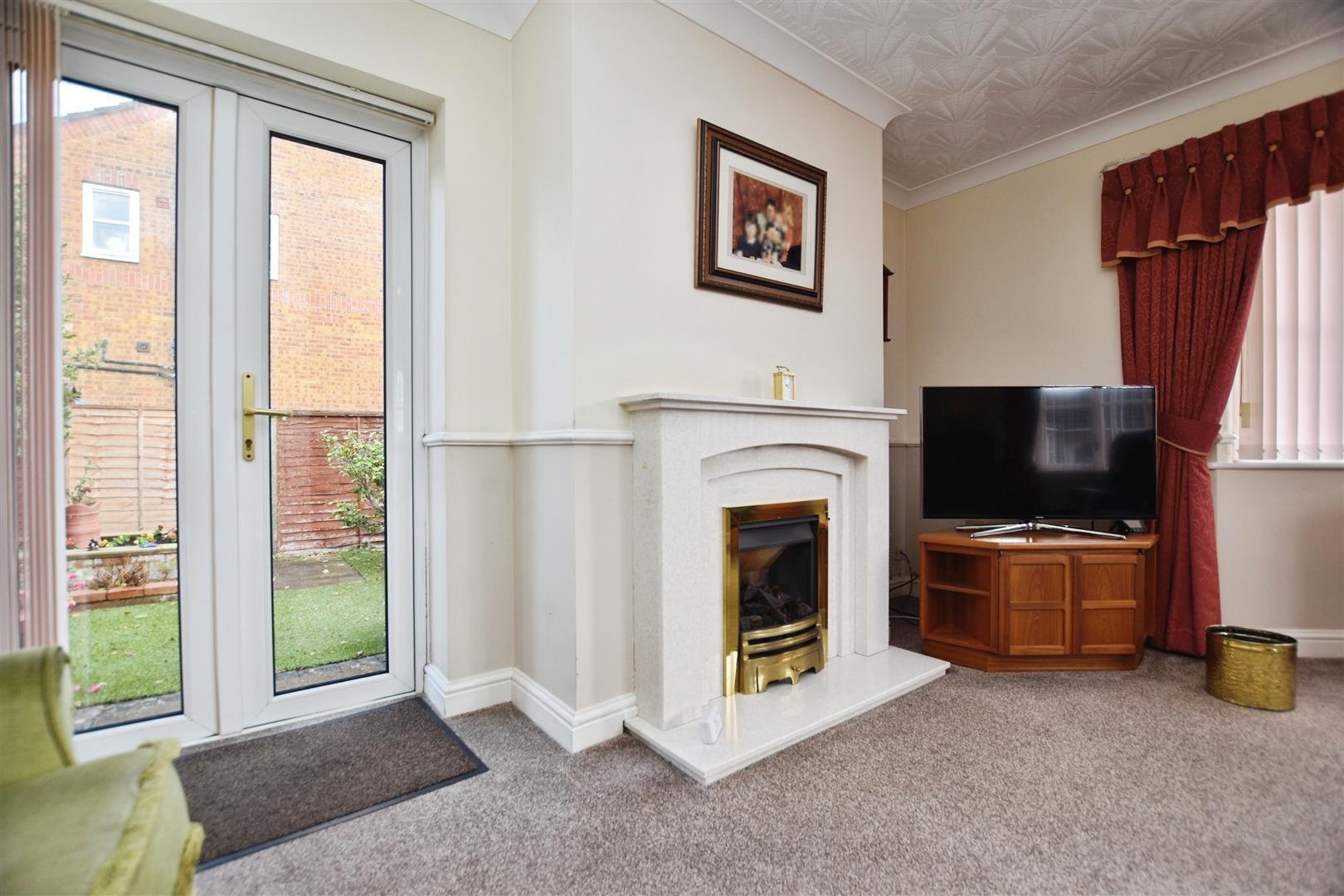 Cleeve Road Image 6