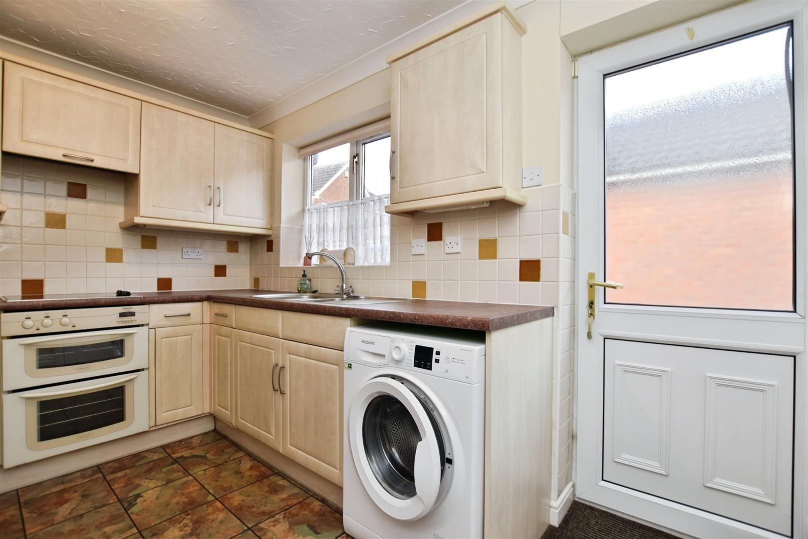 Cleeve Road Image 10