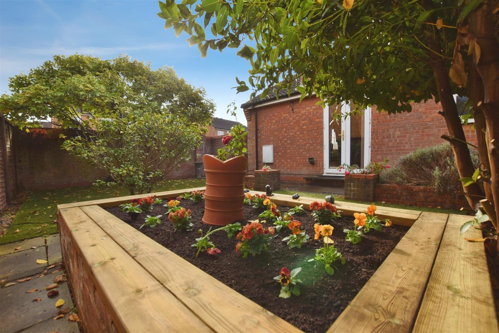 Cleeve Road Image 11