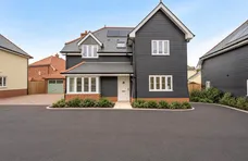 Sumner Fields, Barns Green, RH13 photo 2