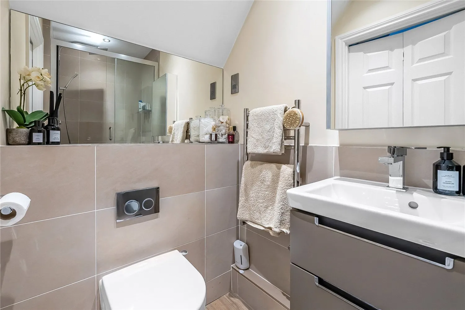 Charlwood Place, Reigate, RH2 photo 10