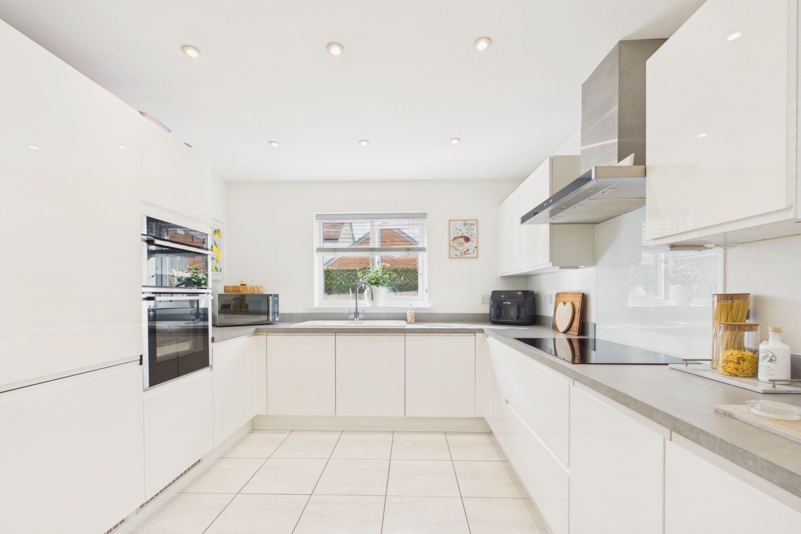 Ariconium Place, Weston under Penyard, Ross-on-Wye, Herefordshire, HR9 Image 6