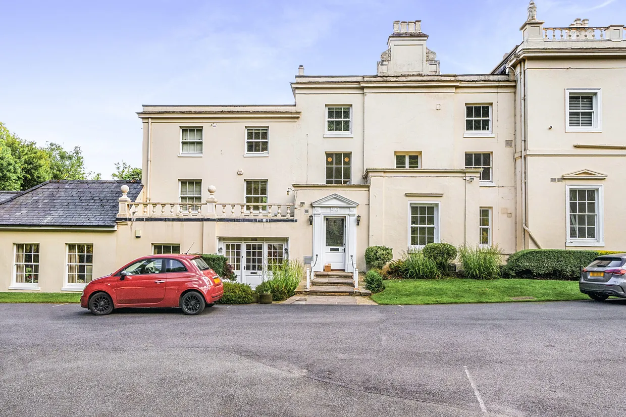 Loudwater Drive, Rickmansworth, WD3 photo 10