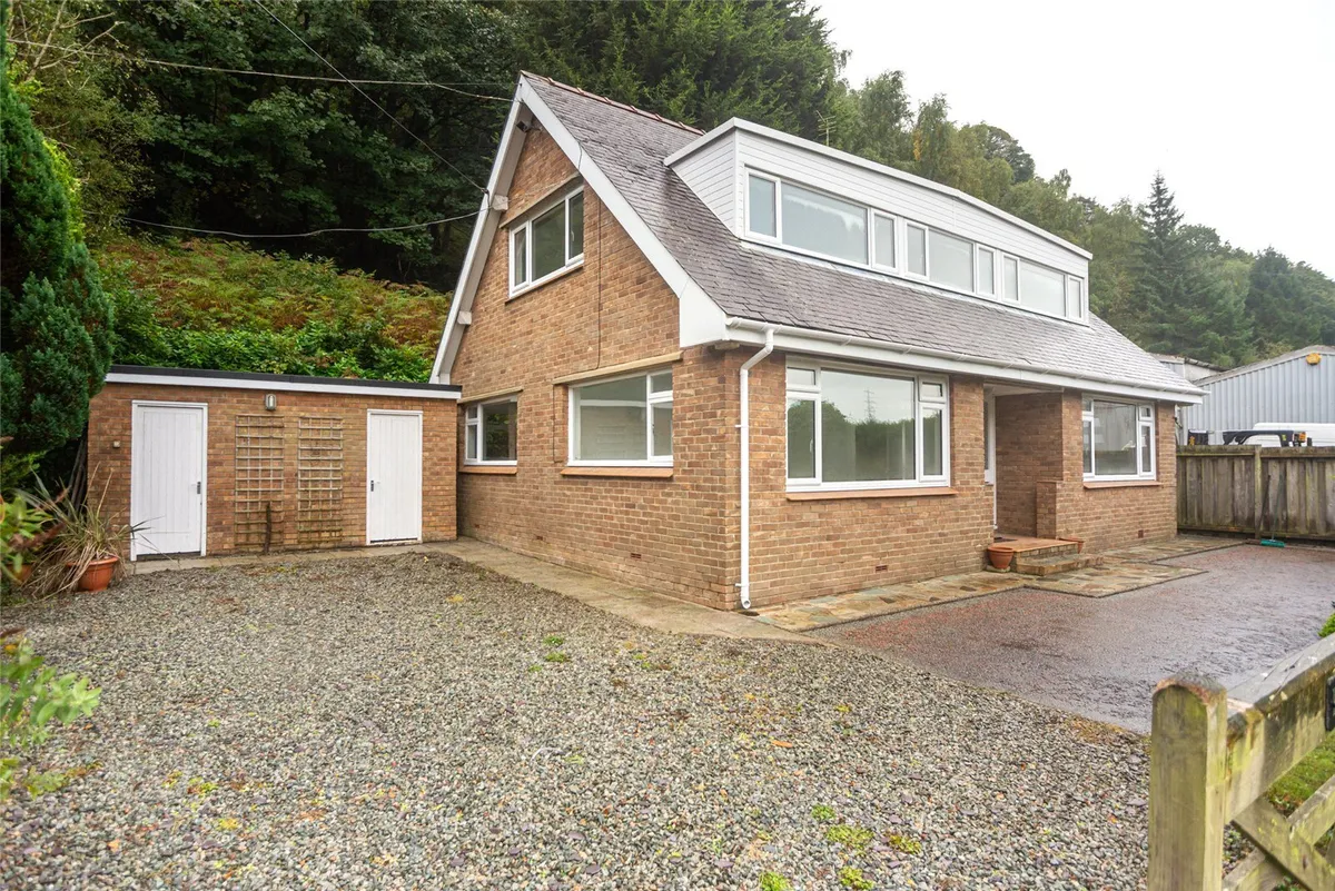 Cyttir Lane, Bangor, Gwynedd, LL57