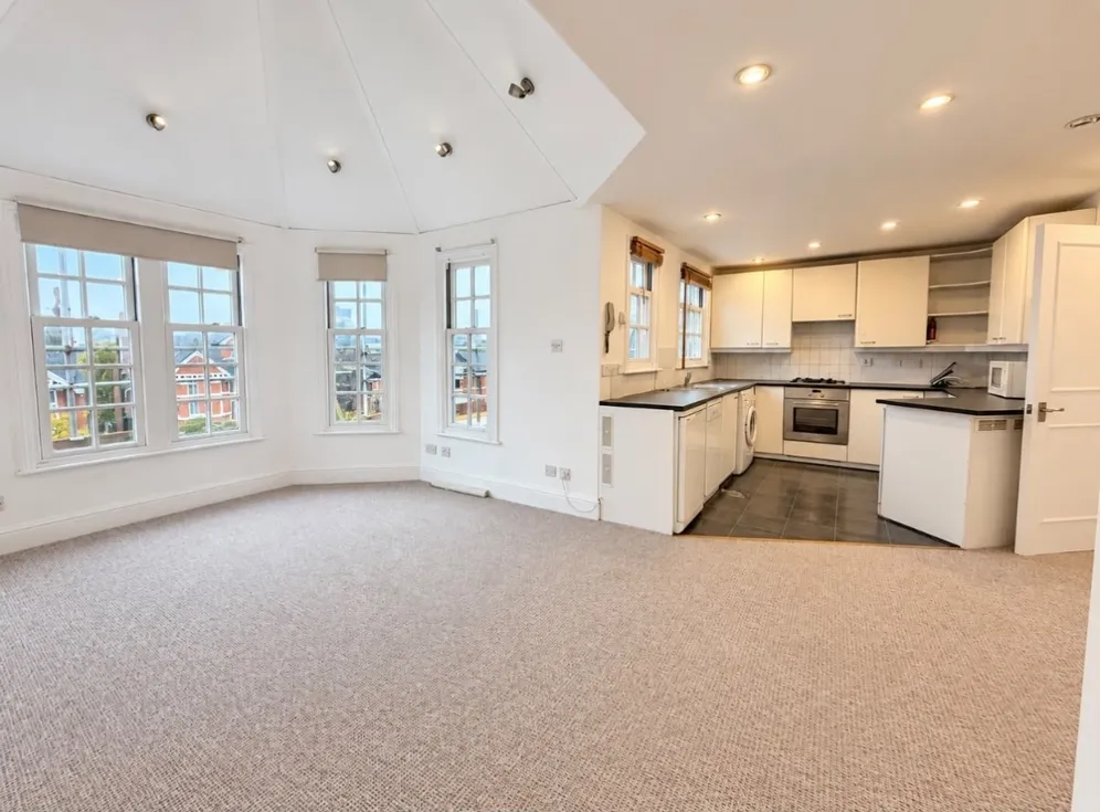 Madley Road Ealing W5 photo 2