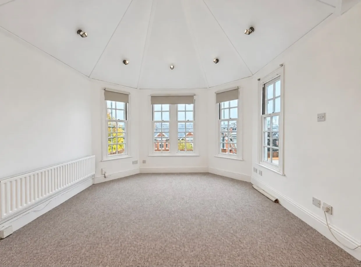 Madley Road Ealing W5 photo 4