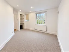 Madley Road Ealing W5 photo 6