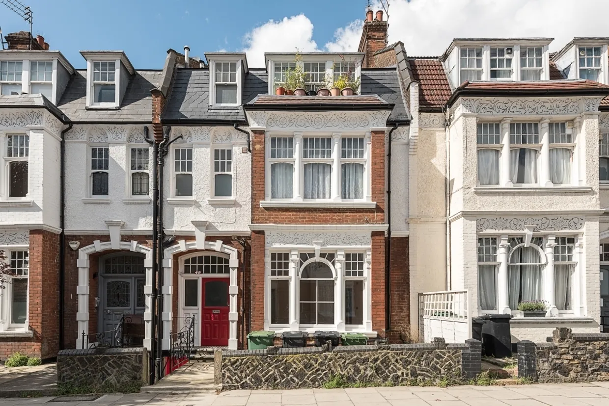 Howitt Road Belsize Park NW3 photo 1