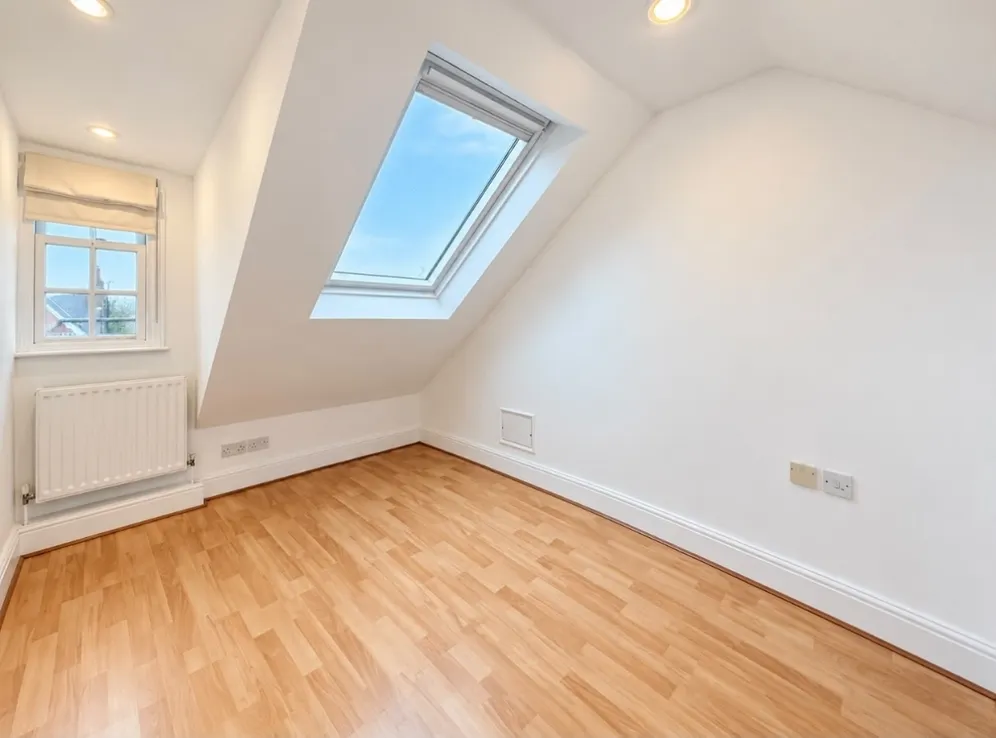 Madley Road Ealing W5 photo 8