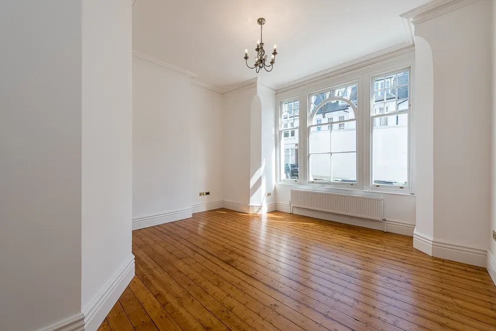 Howitt Road Belsize Park NW3 photo 9