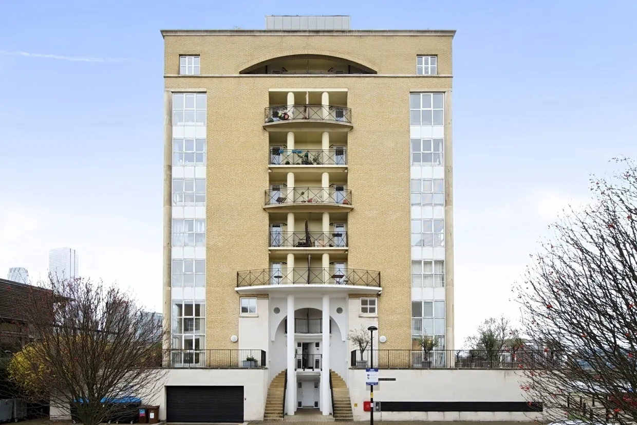 King Frederick IX Tower, Rotherhithe, SE16 photo 16
