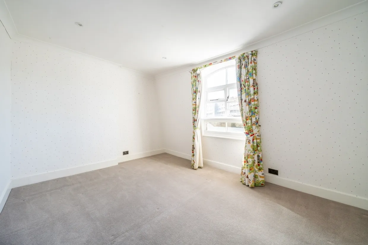 Crescent Grove, SW4 photo 18