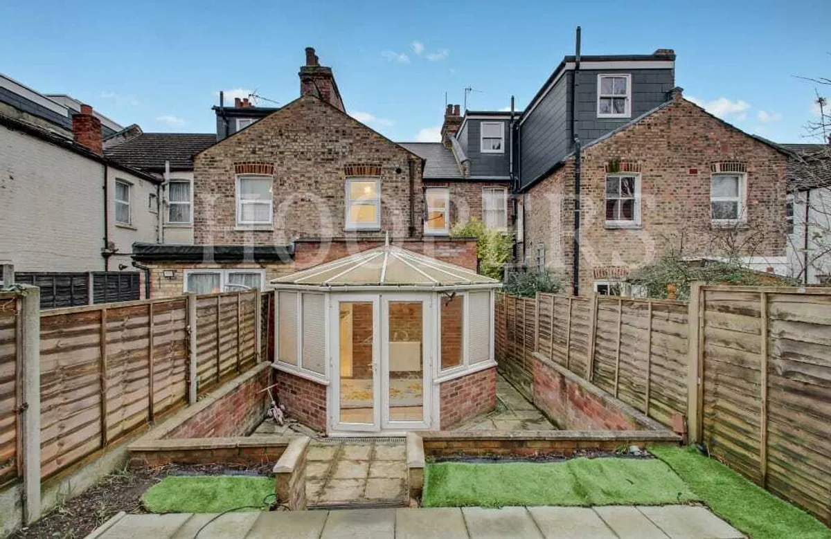 Glynfield Road, London, NW10