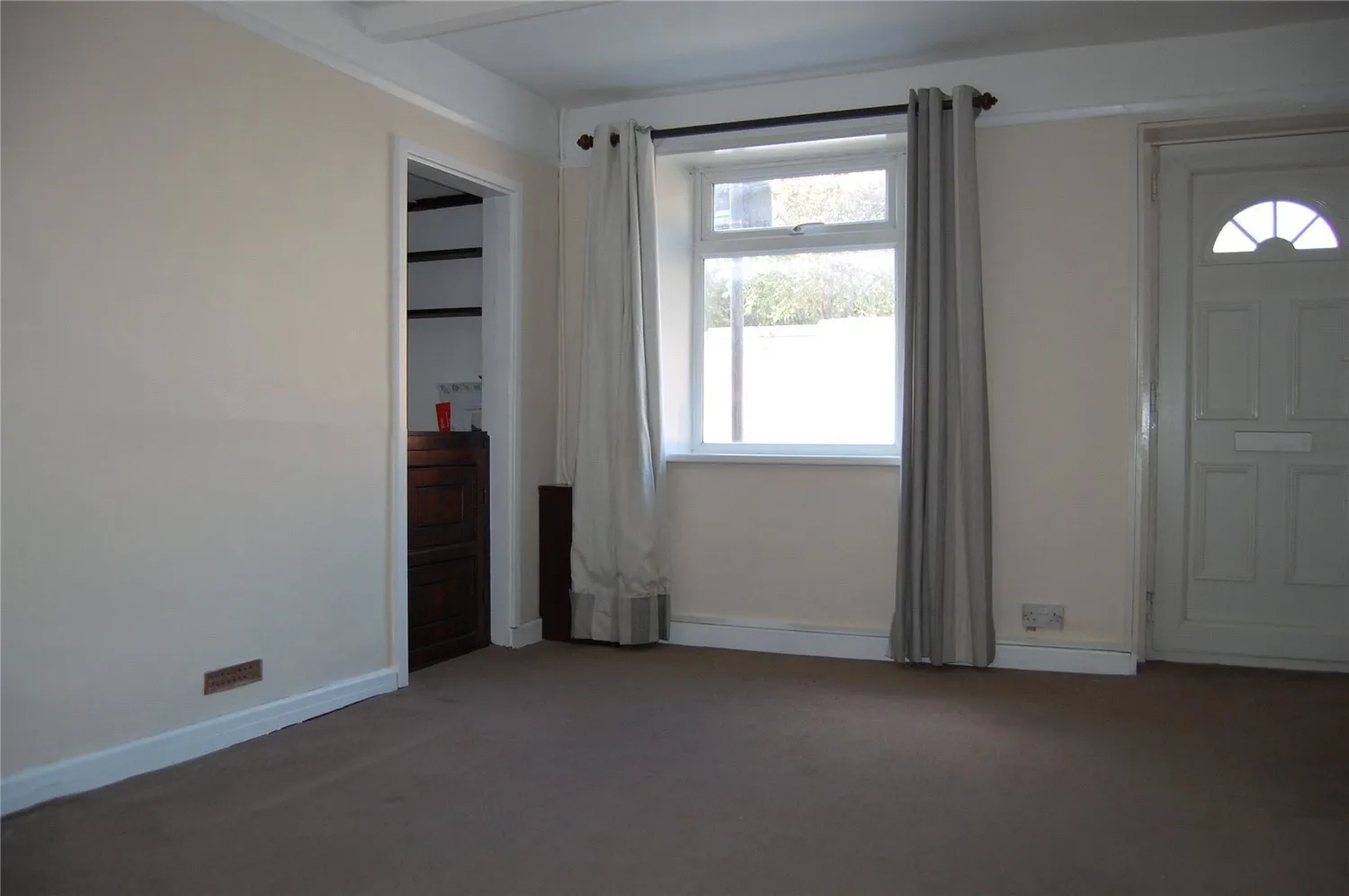 Out Westgate, Bury St Edmunds, IP33 photo 5