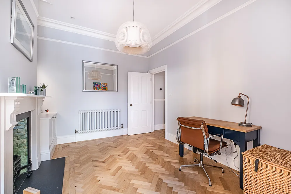 Haydon Park Road, London, SW19 photo 25