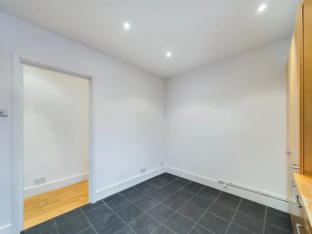 Hortensia Road, London, SW10 photo 14