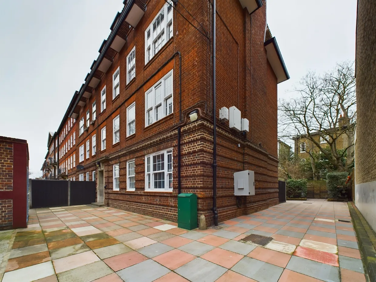Hortensia Road, London, SW10 photo 44