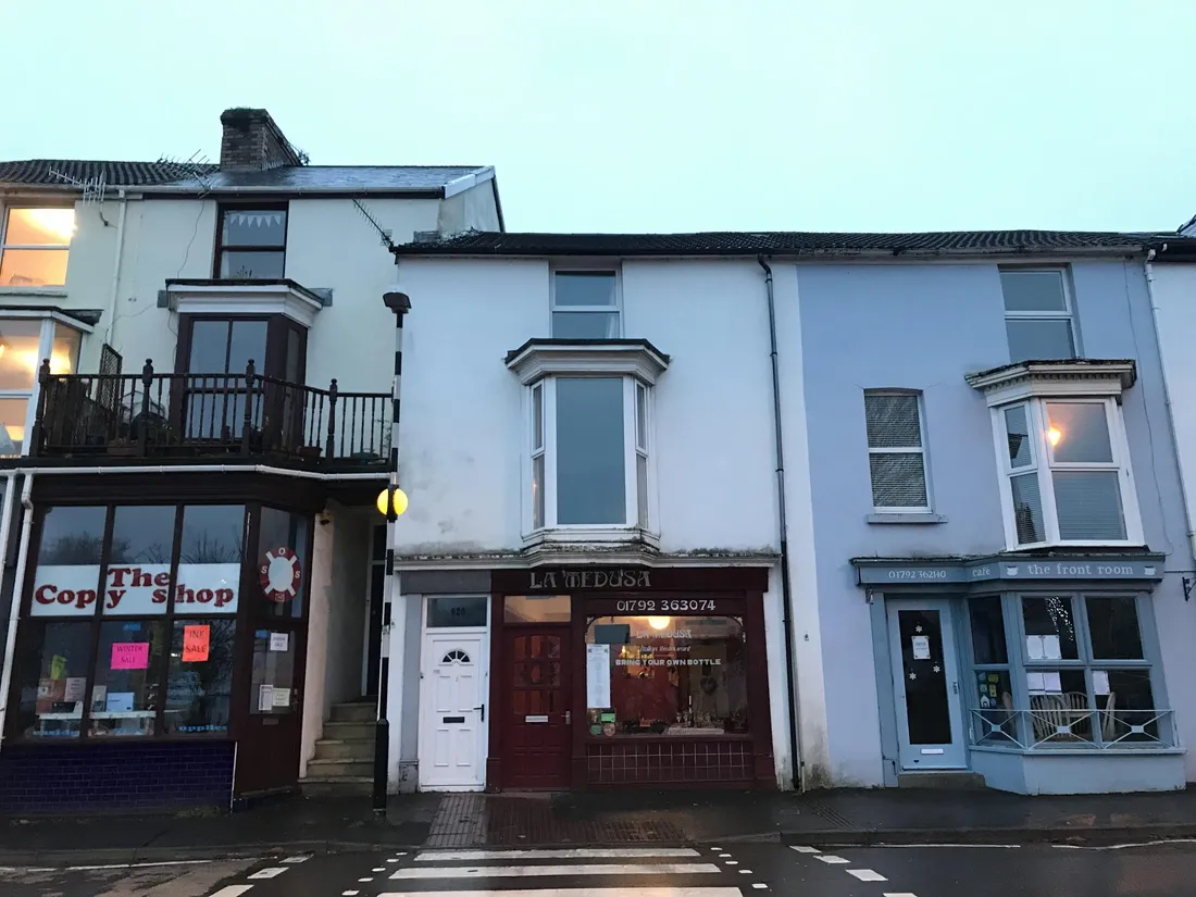 Property photo 1