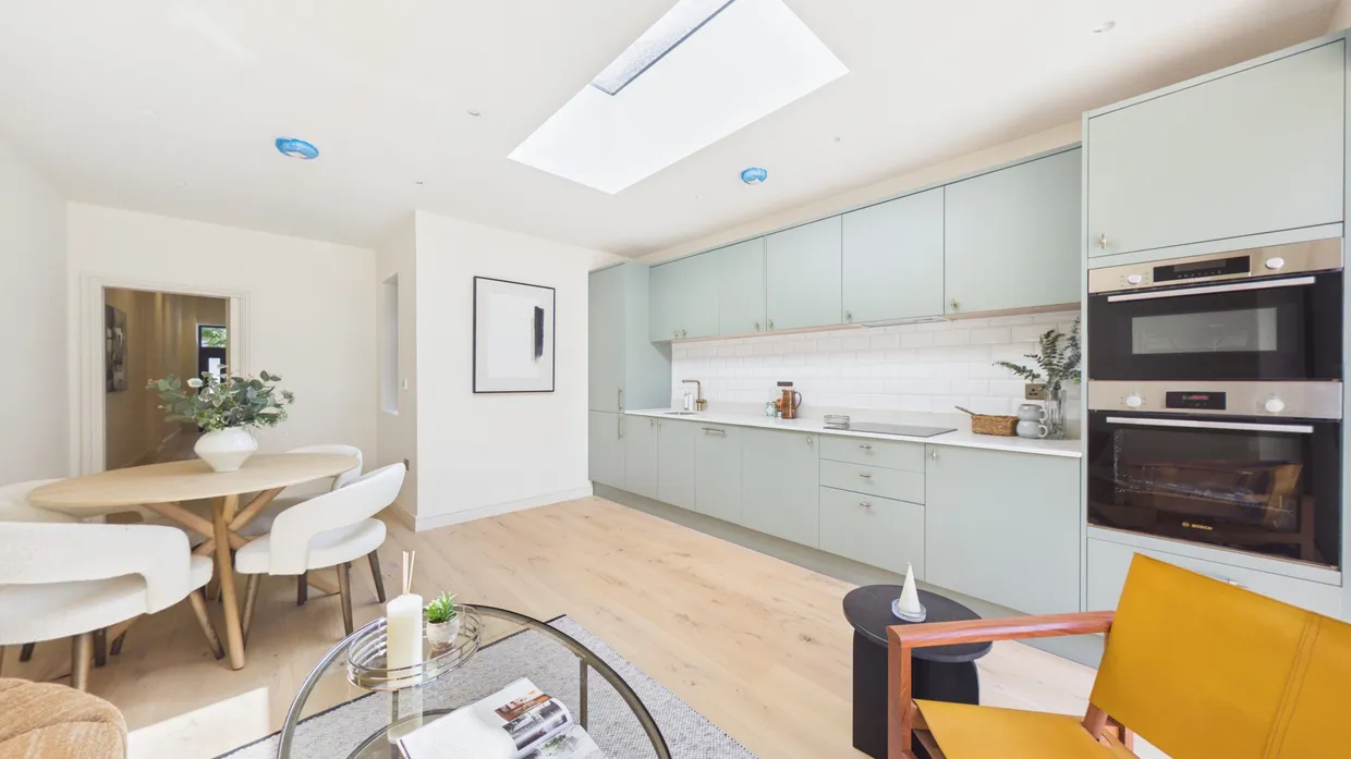 Brixton Hill, London, SW2 photo 8