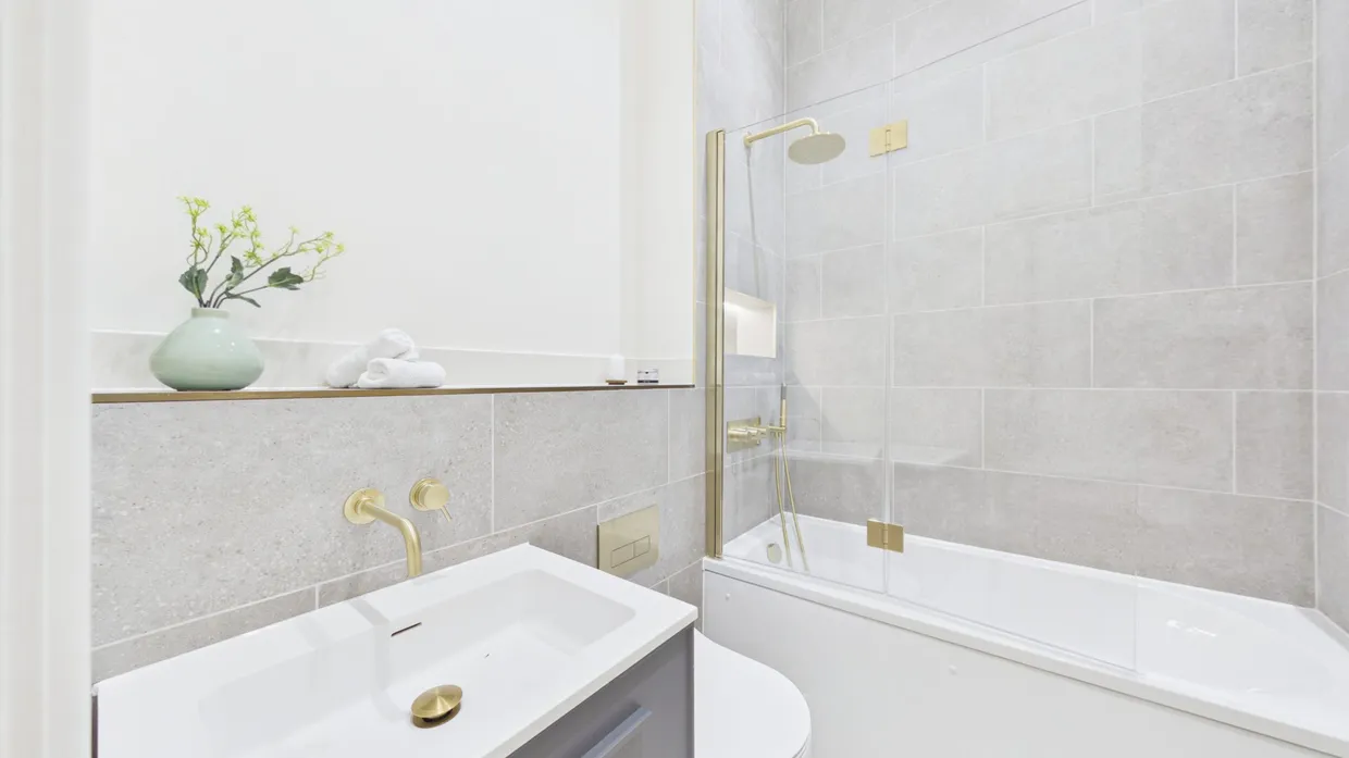 Brixton Hill, London, SW2 photo 26
