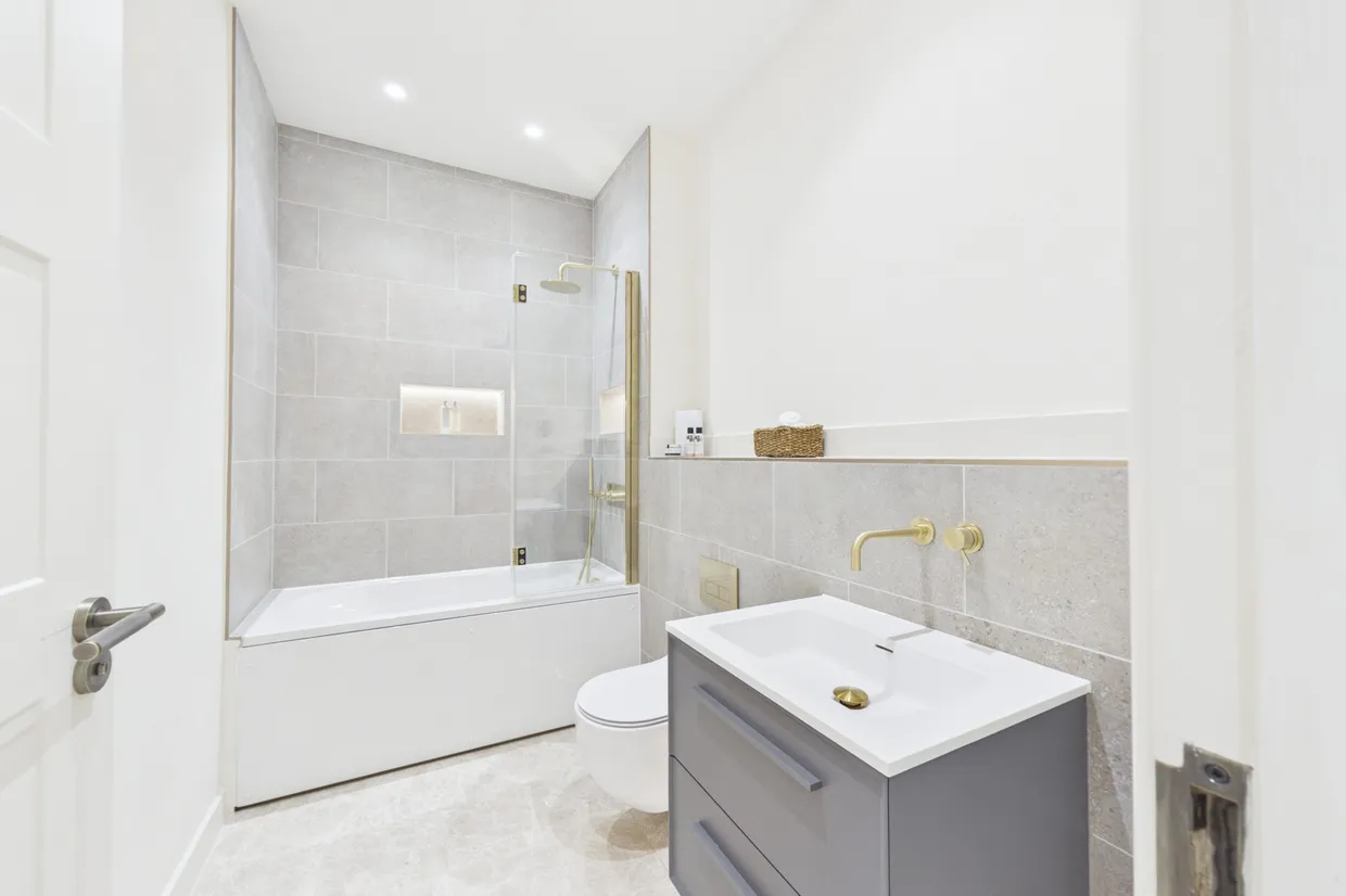 Brixton Hill, London, SW2 photo 8