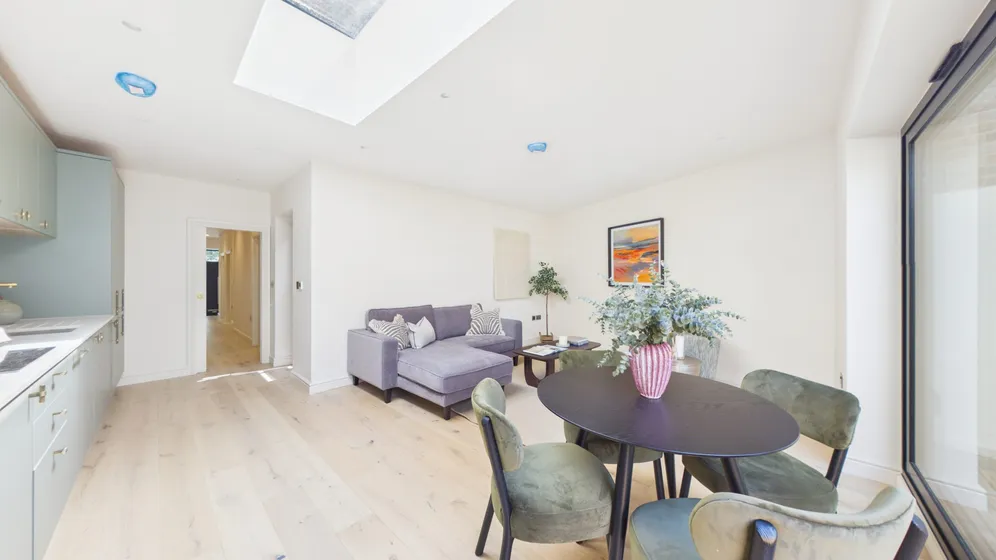 Brixton Hill, London, SW2 photo 18