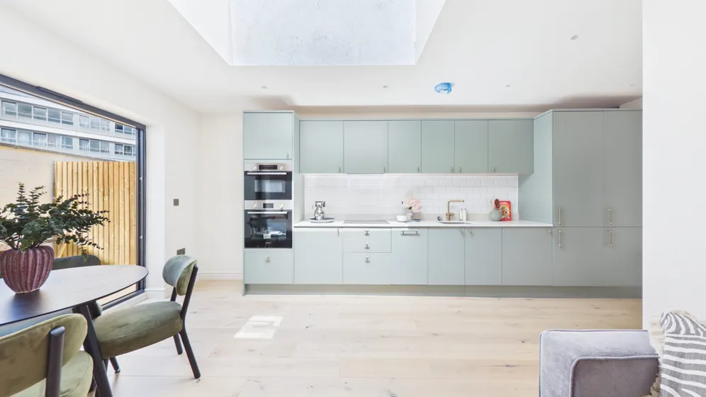 Brixton Hill, London, SW2 photo 21