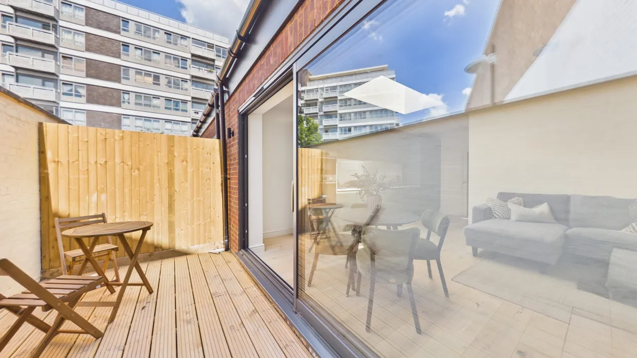 Brixton Hill, London, SW2 photo 22