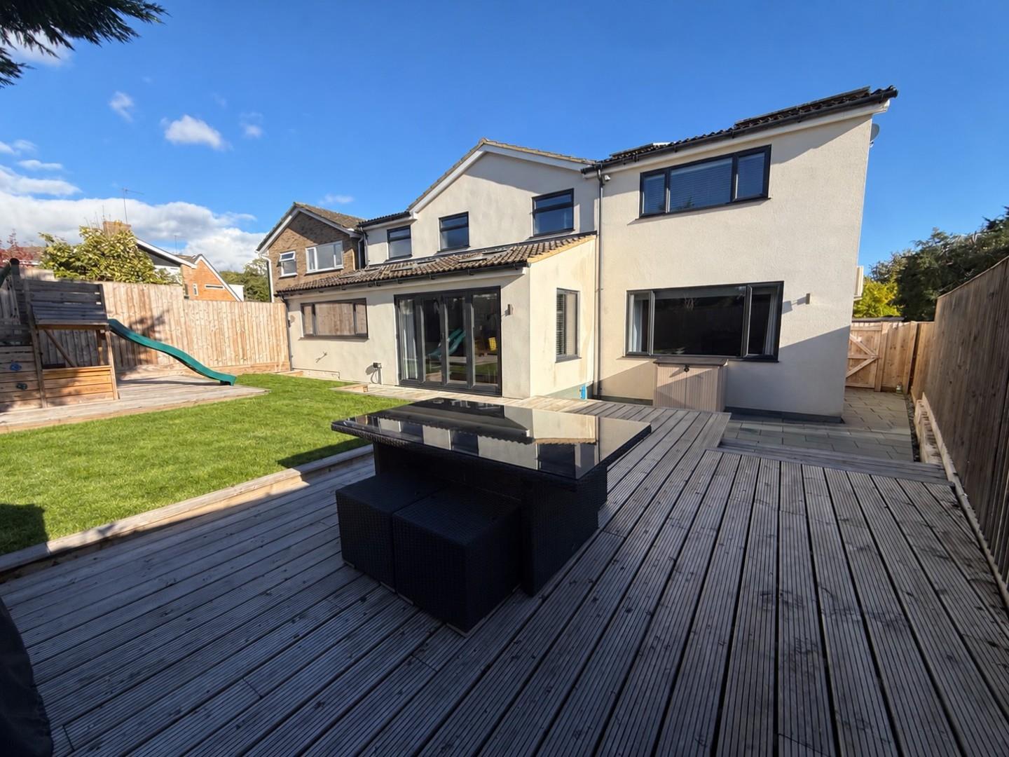 Beech Close, Hackleton, Northampton Image 28