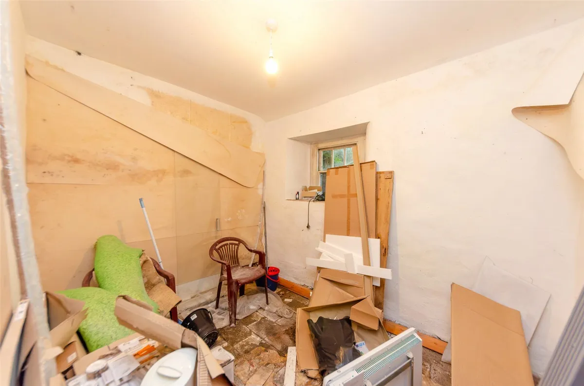 Llandwrog, Caernarfon, Gwynedd, LL54