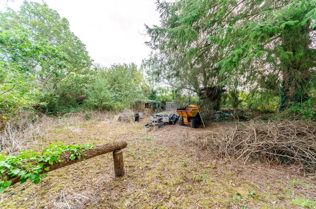 Llandwrog, Caernarfon, Gwynedd, LL54