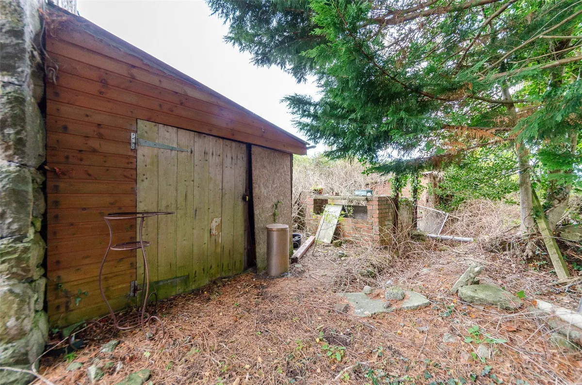 Llandwrog, Caernarfon, Gwynedd, LL54