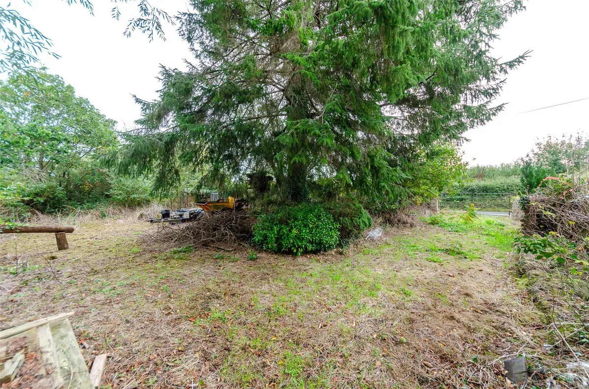Llandwrog, Caernarfon, Gwynedd, LL54